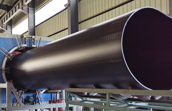 真空定徑聚乙烯外套管擠出機(jī) 真空定徑聚乙烯外套管擠出機(jī)